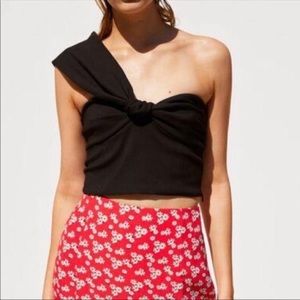 NWOT Zara Black asymmetrical crop top